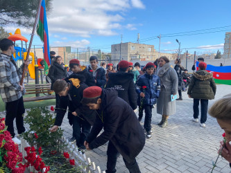 Vətən Müharibəsi şəhidi  Şikarov Nəcəf Şikar  oğlunun anım günü münasibətilə  24 saylı tam orta məktəbdə  anım tədbiri keçirilib.