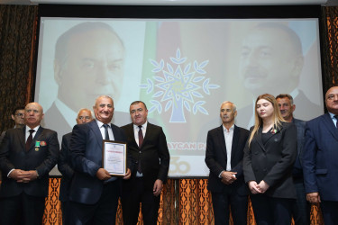 Yeni Azərbaycan Partiyasının yaradılmasının 30 illiyinə həsr olunan konfrans keçirilib.