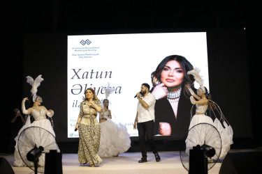 Xətai rayonunda müğənni Xatun Əliyevanın konserti təşkil olunub