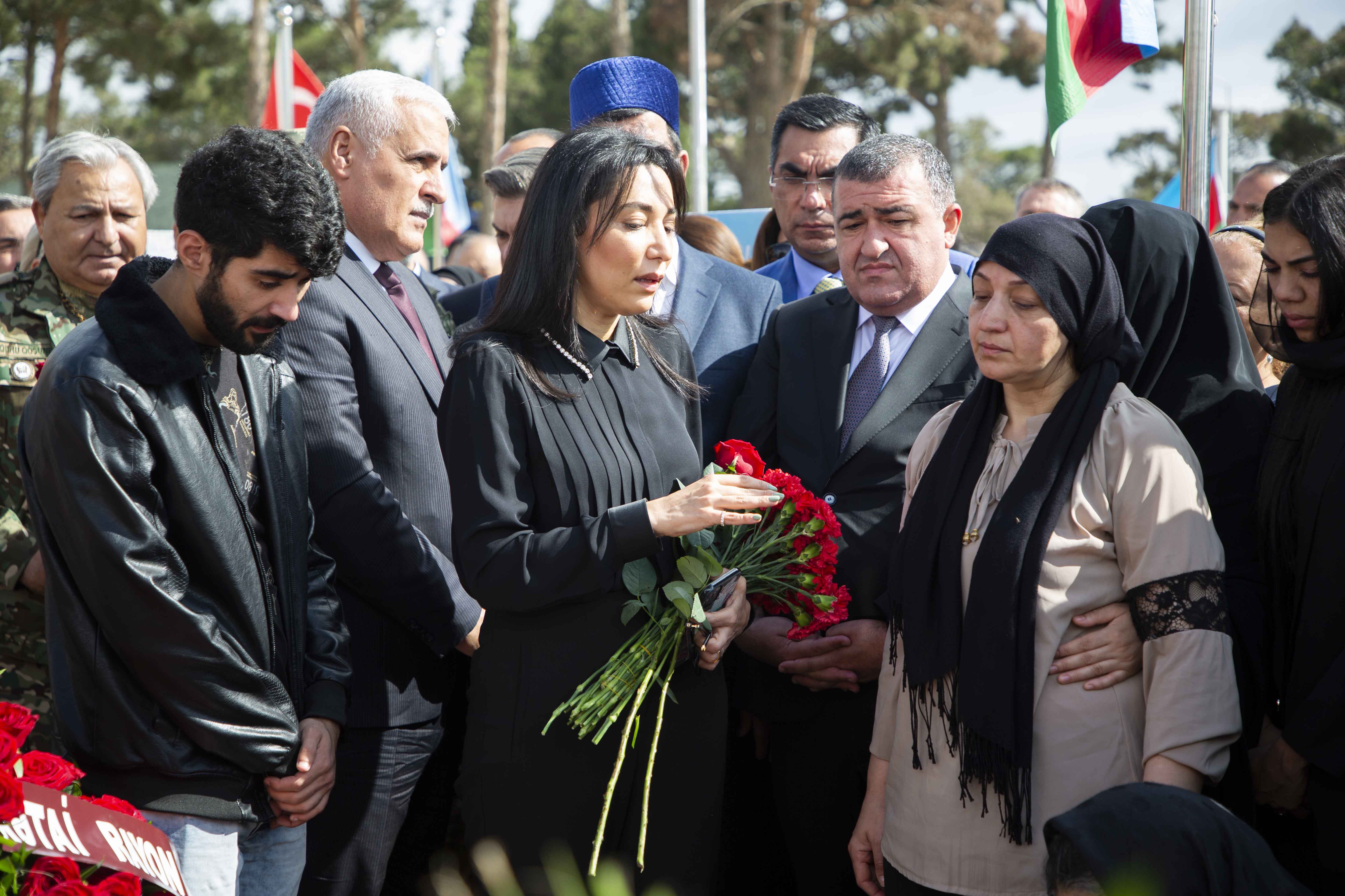 Xətai RİH başçısı Rafiq Quluyev şəhid ailələrinə, qazilərə, veteranlara daim diqqət və qayğı göstərir - ÖZƏL 