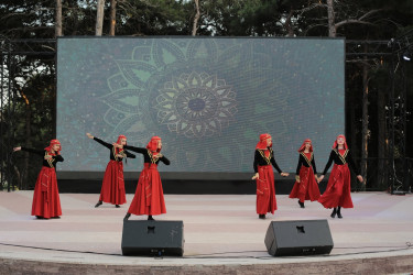 Xətai rayonunda "Səma” rəqs qrupunun “Musiqili Bakı” adlı konsert proqramı təşkil olunub+VİDEO