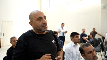 254 nömrəli məktəbdə RİH başçısının səyyar qəbulu keçirildi