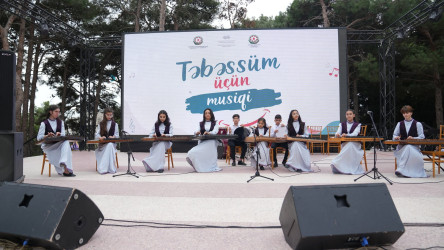 Xətai rayonunda gənc istedadların“Təbəssüm üçün musiqi” adlı konserti keçirilib+VİDEO