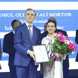 Xətai rayonunda ali məktəblərə qəbul imtahanlarında yüksək bal toplamış məzunlarla görüş və  konsert proqramı təşkil olunub+VİDEO