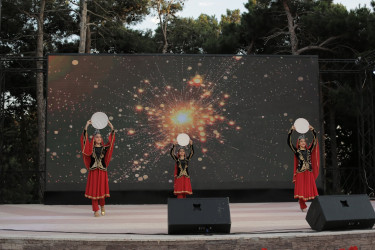 Xətai rayonunda "Səma” rəqs qrupunun “Musiqili Bakı” adlı konsert proqramı təşkil olunub+VİDEO