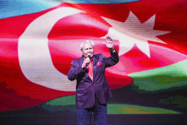 Xətai rayonunda “15 iyun-Azərbaycan tarixində dönüş nöqtəsi” adlı möhtəşəm konsert proqramı təşkil olunub+ VİDEO