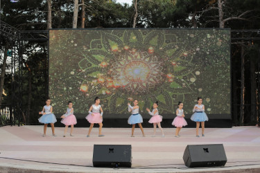 Xətai rayonunda "Səma” rəqs qrupunun “Musiqili Bakı” adlı konsert proqramı təşkil olunub+VİDEO
