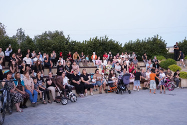 Xətai rayonunda Nizami parkında sakinlər üçün növbəti konsert proqramı təşkil olunub