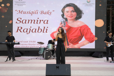 Heydər Əliyev adına istirahət parkında Samirə Rəcəblinin konserti keçirilib