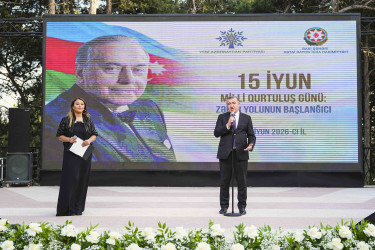 Xətai rayonunda “15 iyun-Azərbaycan tarixində dönüş nöqtəsi” adlı möhtəşəm konsert proqramı təşkil olunub+ VİDEO