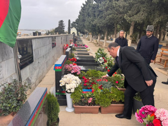Vətən Müharibəsi şəhidi Salayev Elşən Fuad oğlunun məzarı ziyarət olunub