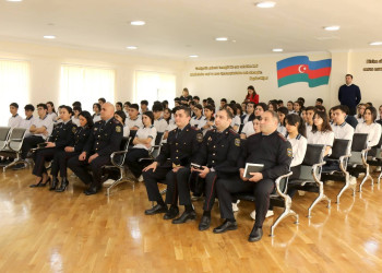 Xətai rayonunda narkomaniya ilə mübarizəyə həsr olunmuş silsilə tədbirlər keçirilib.