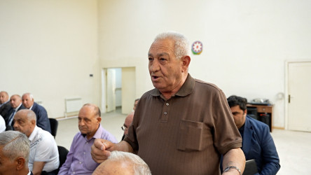 254 nömrəli məktəbdə RİH başçısının səyyar qəbulu keçirildi