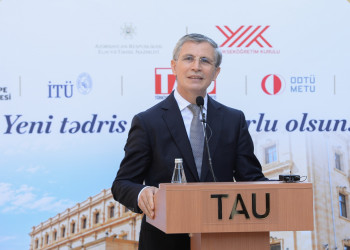Türkiyə-Azərbaycan Universitetində Bilik Günü tədbiri keçirilib
