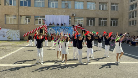Xətai rayon məktəblərində "Son Zəng" çalındı