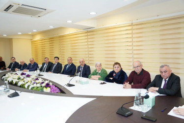 Xocalı soyqırımının 34-cü  ildönümü ilə bağlı  Xətai rayon İcra Hakimiyyətində Xocalıdan olan  şəhid ailələri ilə görüş keçirilib