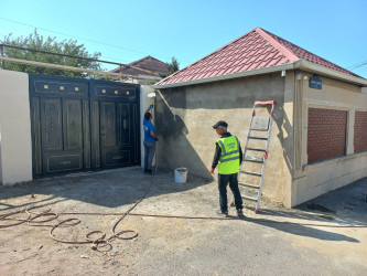 Xətai rayonunun Kazımağa Kərimov küçəsində kompleks abadlıq işləri aparılır