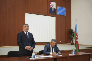 254 nömrəli məktəbdə RİH başçısının səyyar qəbulu keçirildi
