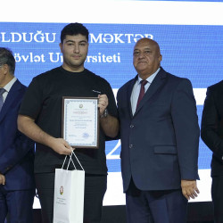 Xətai rayonunda ali məktəblərə qəbul imtahanlarında yüksək bal toplamış məzunlarla görüş və  konsert proqramı təşkil olunub+VİDEO