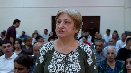 Rayon İcra Hakimiyyətinin başçısı 86 saylı tam orta məktəbdə vətəndaşlarla görüşü təşkil olunub