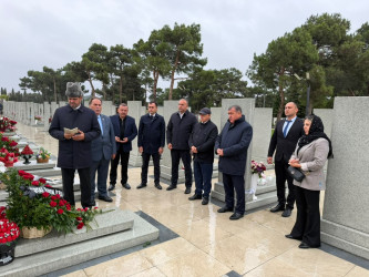 3 oktyabr 2026-cı il tarixində Vətən Müharibəsi şəhidi Məlikov Elvin İlham oğlunun məzarı ziyarət edilib.