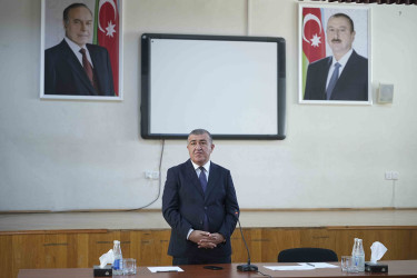 257 nömrəli məktəbdə RİH başçısının səyyar qəbulu keçirildi