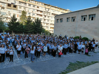 Yeni tədris ilinin başlanması münasibətilə Xətai rayonunun təhsil müəssisələrində təntənəli tədbirlər keçirilib