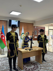 Xətai rayonunda Milli Qəhrəman Elşad Yəhyayevin anadan olmasının 60 illik yubileyi 56 nömrəli məktəbdə qeyd olunub