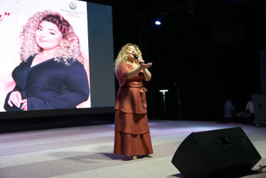 Xətai rayonunda gənc müğənni Lalə İbrahimovanın konserti keçirilib