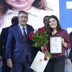 Xətai rayonunda ali məktəblərə qəbul imtahanlarında yüksək bal toplamış məzunlarla görüş və  konsert proqramı təşkil olunub+VİDEO