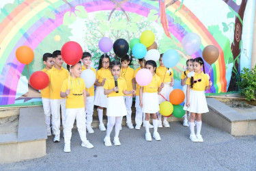 Xətai rayon ümumtəhsil məktəblərində "1 iyun-Uşaqların Beynəlxalq Müdafiəsi Günü" ilə bağlı silsilə tədbirlər keçirilb