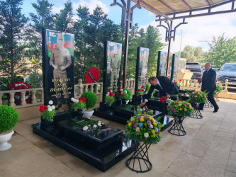 Antiterror tədbirləri zamanı şəhid olmuş İsmiyev Zeynal Mustafa oğlunun məzarı ziyarət edilib.