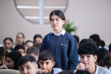 59 nömrəli məktəbdə “Ailə ənənələrinin möhkəmləndirilməsi” mövzusunda maarifləndirici tədbir təşkil olunub