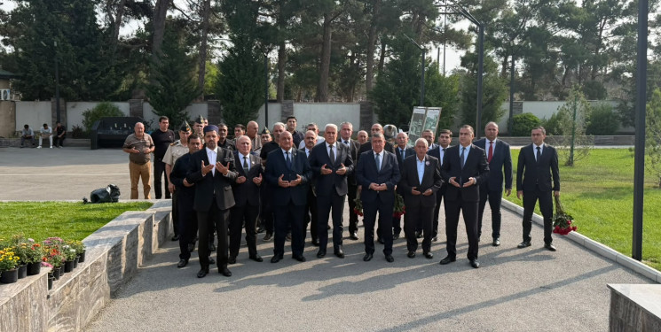 Vətən Müharibəsi Qəhrəmanı Ceyhun Həsənovun məzarı ziyarət edilib