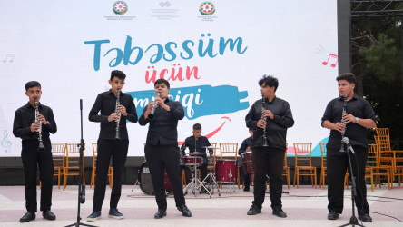 Xətai rayonunda gənc istedadların“Təbəssüm üçün musiqi” adlı konserti keçirilib+VİDEO
