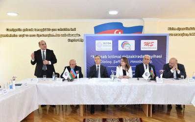 Xətai rayonunda “Məktəb ictimai müzakirədə” layihəsi çərçivəsində növbəti görüş keçirilib