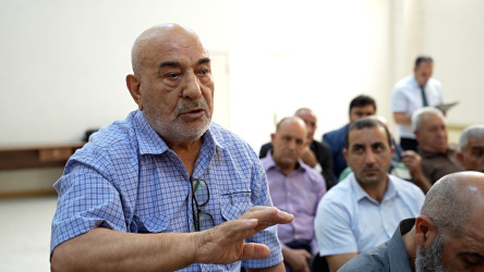 254 nömrəli məktəbdə RİH başçısının səyyar qəbulu keçirildi