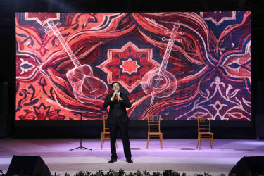 Xətai rayonunda "26 avqust-Beynəlxalq Azərbaycan Muğamı və Musiqisi Günü" münasibətilə muğam axşamı təşkil olunub+VİDEO
