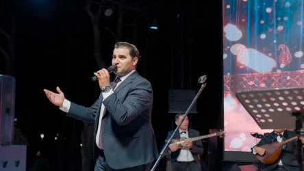 Xətai rayonunda “Musiqili Bakı” layihəsi çərçivəsində muğam gecəsi keçirilib