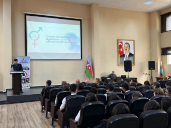 Xətai rayonunda “Gender bərabərliyi dövlət siyasətinin prioritet istiqamətlərindən biridir” mövzusunda maarifləndirici tədbir keçirilib