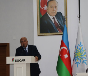 Xətai rayonunda “Heydər Əliyev irsi və qalib Azərbaycanın dövlətçilik məfkurəsi” mövzusunda tədbir keçirilib.