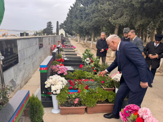 Vətən Müharibəsi şəhidi Salayev Elşən Fuad oğlunun məzarı ziyarət olunub