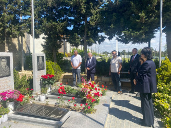 Vətən Müharibəsi şəhidi  Ulubəyov Nurəhməd Hacıbəy  oğlunun  məzarı rayon İcra Hakimiyyətinin nümayəndləri tərəfindən ziyarət olunub